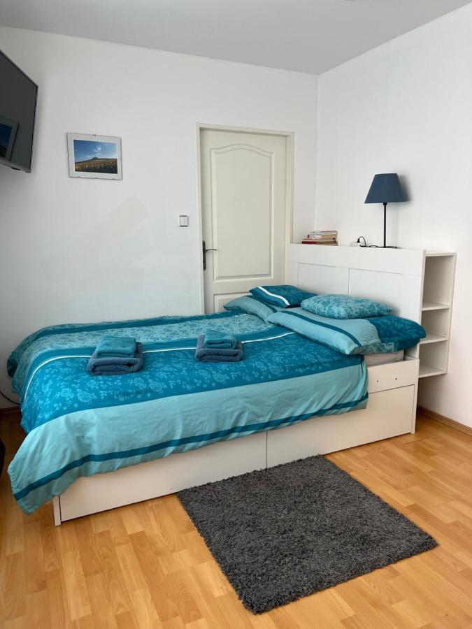 Appartement Celý dům v historickém centru Loun à Louny Extérieur photo